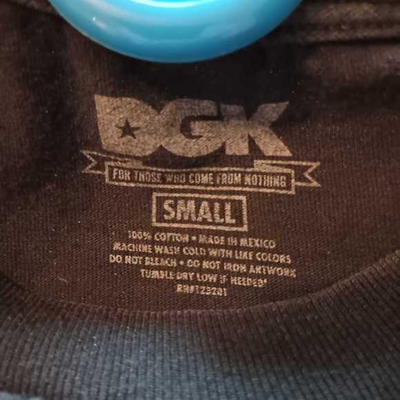 DGK tshirt - Picture 4 of 4